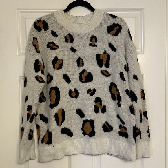 Cotton Emporium Cheetah Print Sweater - Picture 1 of 4